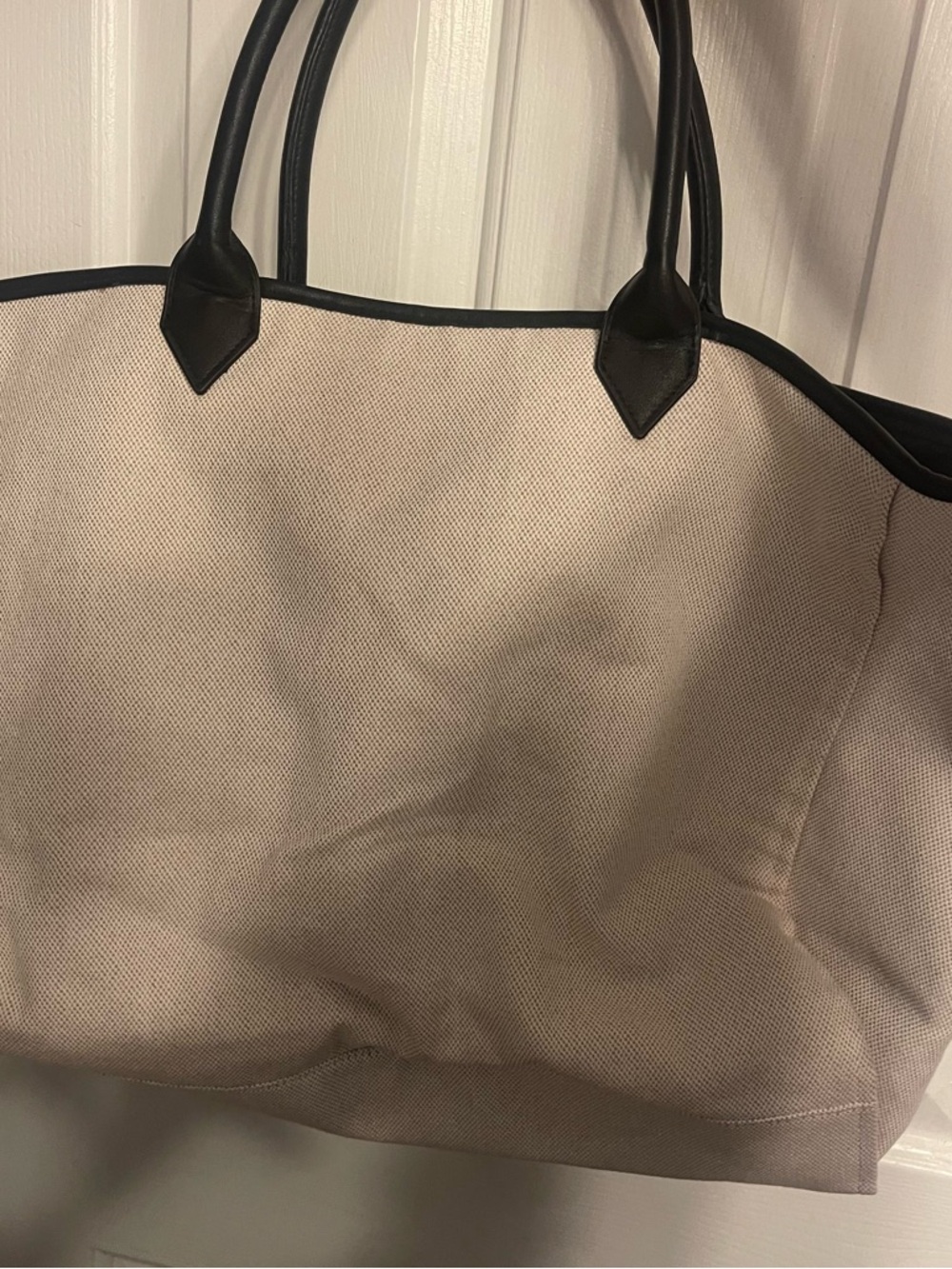 Victoria’s Secret Tote Large - Picture 2 of 3